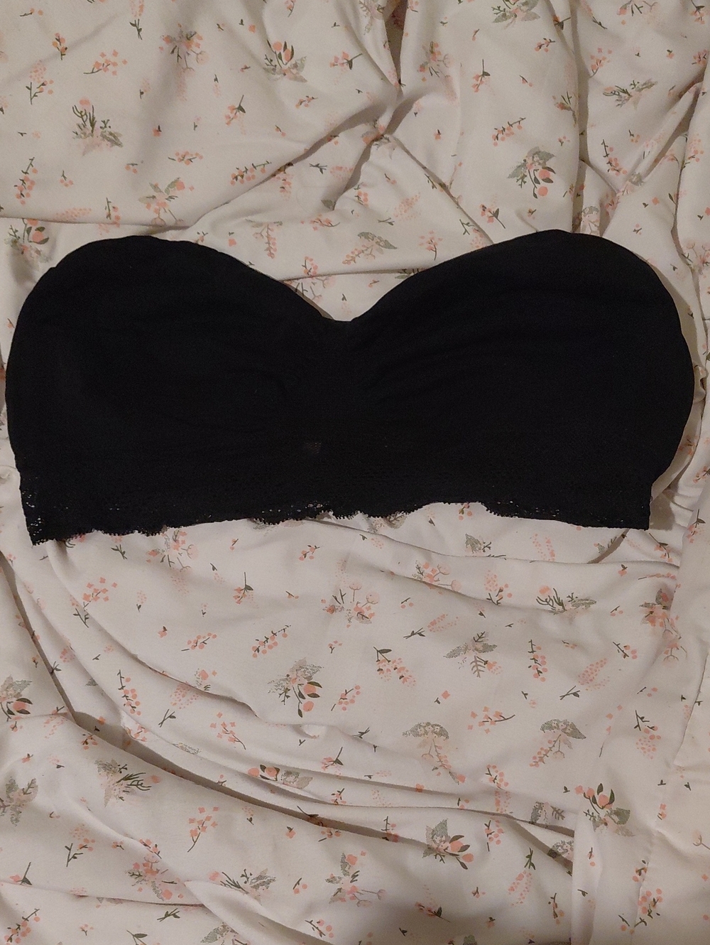 Seamless Black Lace-Trim Strapless Bandeau